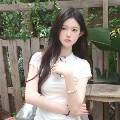 秋月春花未了情